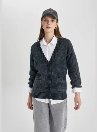 Woman V Neck Long Sleeve Tricot Cardigan