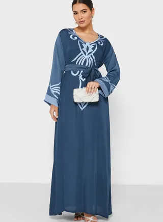 Embroidered Belted Jalabiya