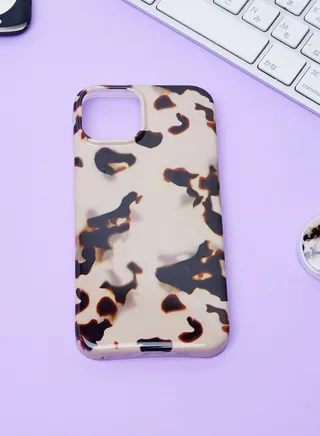 Ivory Tort Iphone 14 Case