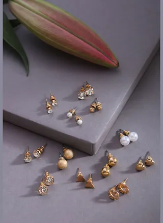 Pack of 12 Gold Plated Designer Studs