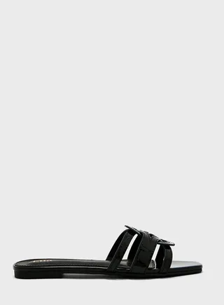Woven Circle Detail Flat Sandal