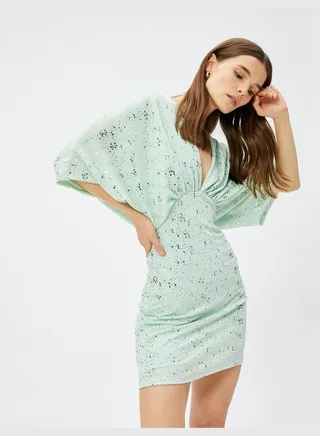 V Neck Bat Sleeve Sequined Party Dress