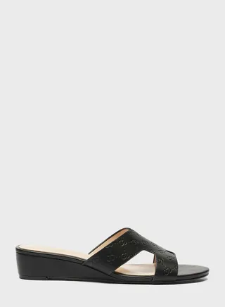 Low Heel Strappy Sandals