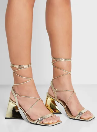 Tie Up Flare Block Sandals