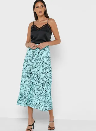 Button Detail Printed Skirt