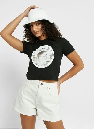 Graphic Cropped T-Shirt