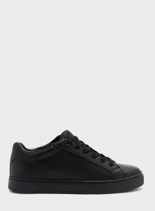 Woolly Low Top Sneakers