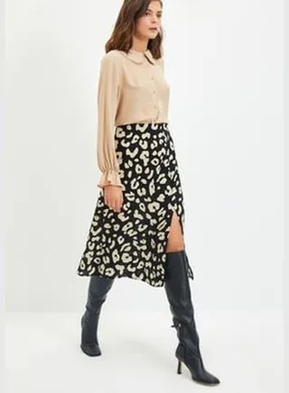 Black Retro Patterned Midi Woven Skirt with Viscose Fabric Detailed with a Slit TWOAW22ET0447