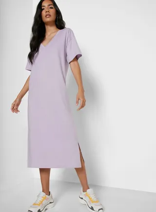 Relaxed V-Neck Midi Dress