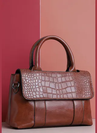 Textured Casual Regular Hand Bag with Zip Lock For Women