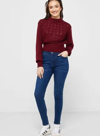 High-Waisted Fitted Jeans