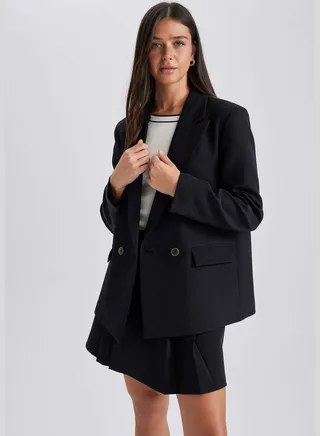 Woman Oversize Fit Long Sleeve Blazer