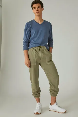 Cloud Soft Fleece Ultility Jogger