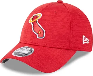 Men's New Era Red Los Angeles Angels 2023 Clubhouse 9FORTY Snapback Hat