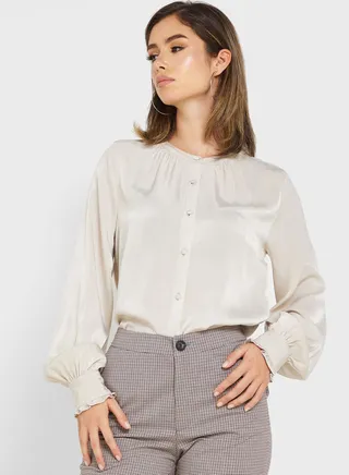 Button Detail Top