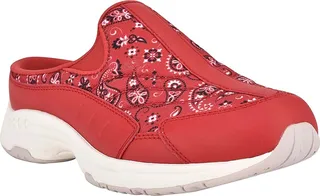 Easy Spirit Traveltime Clog