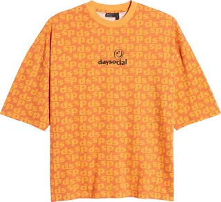 Day Social Oversize Print T-shirt