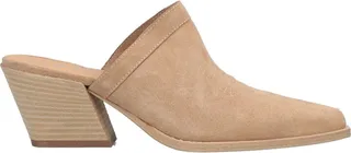 Mules & Clogs Beige