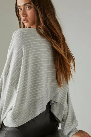 Cloud Jersey Exposed Seam Top