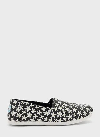 Alpargata Flats Slip Ons