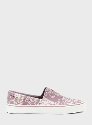 Ponited Toe Flat Slip Ons
