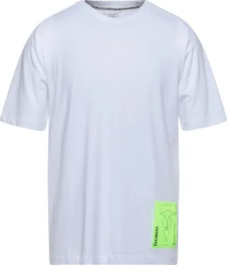 T-shirt White