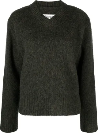 V-neck wool jumper