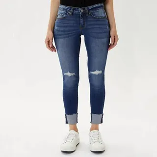 Curvy Ultra Highrise Cuffed Jeans in Medium Blue