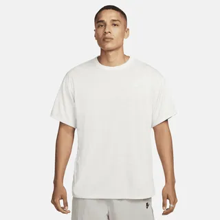 Men's Nike Sportswear Circa Short-Sleeve Top in Brown