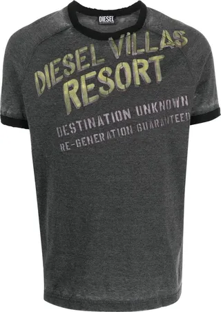 graphic-print short-sleeve T-shirt