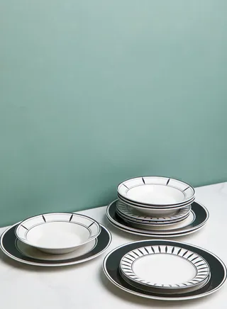 12 Piece Avie Solar Dinner Set