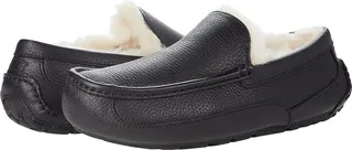 UGG Wide Ascot (Black 1) Men's Shoes