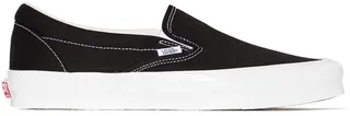 Classic slip-on sneakers