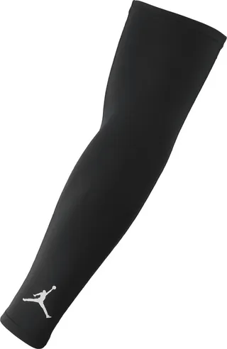 Jordan Basketball Shooter Sleeves in Black