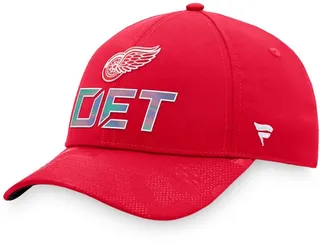 Men's Red Detroit Red Wings Authentic Pro Team Locker Room Adjustable Hat