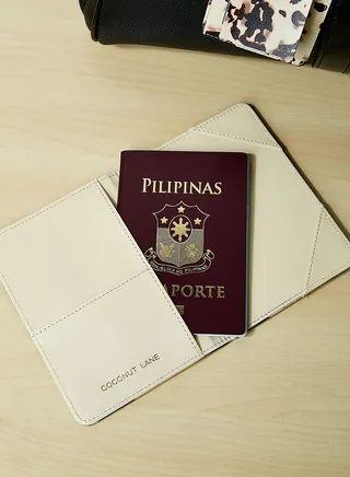 Passport Holder & Luggage Tag Set