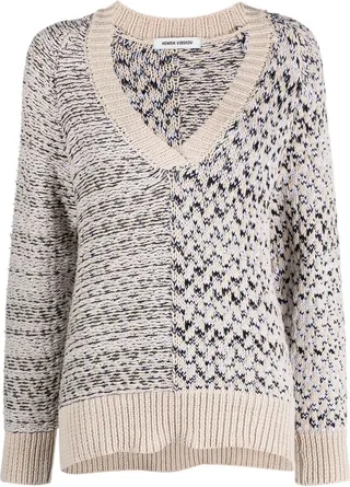 V-neck long-sleeved jumper