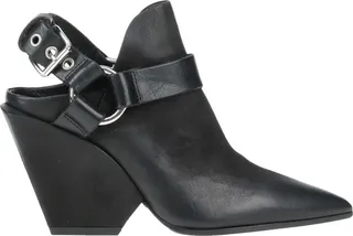 Mules & Clogs Black