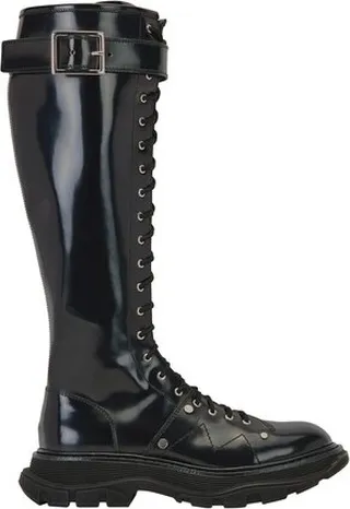 Lace-up boots