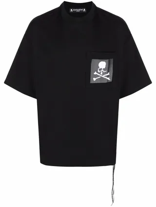 skull and crossbones pocket T-shirt