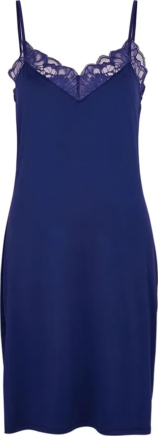 Hanro Mae Negligee Lace-trimmed Chemise