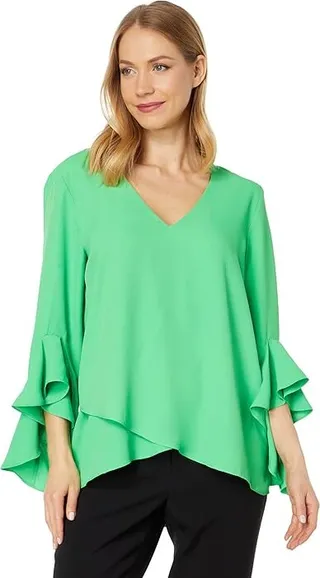 Vince Camuto Flutter Sleeve V-Neck Tunic (Vibrant Green) Women's Clothing