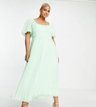 ASOS DESIGN Curve puff sleeve pleated textured midi dress with scallop trim in pastel green
