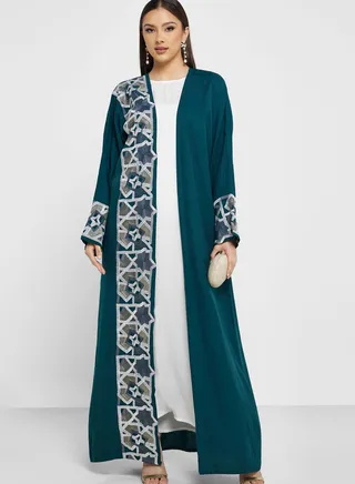 Embroidered Crinkled Abaya