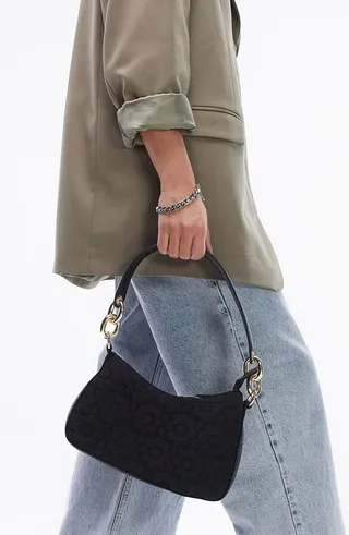 Sandy Floral Quilted Shoulder Bag