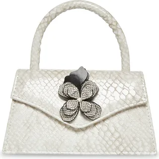 Bdaniela White Snake