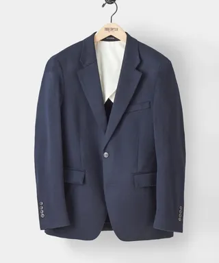 Italian Cashmere Sutton Suit Jacket in Navy