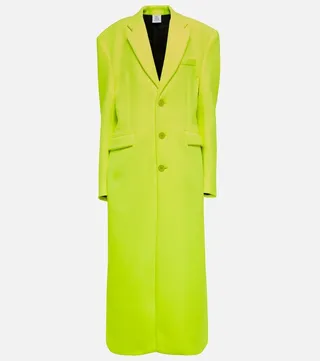 Single-breasted coat