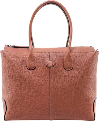 Leather shoulder bag with logo patch