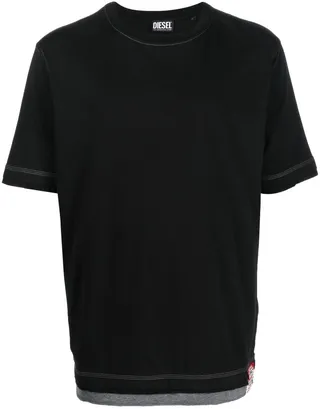 layered short-sleeved T-shirt